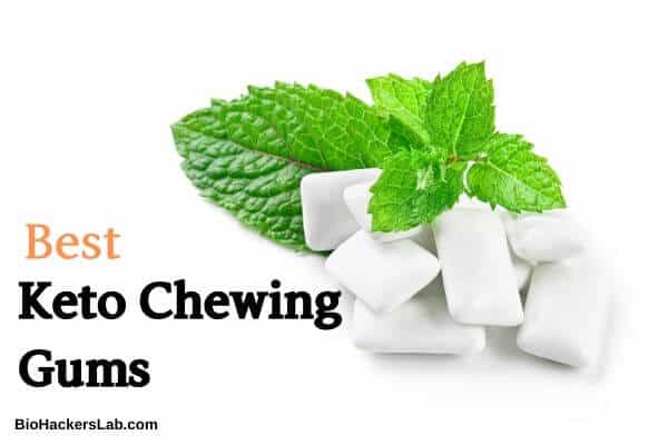 Chewing gums with peppermint leaves around them